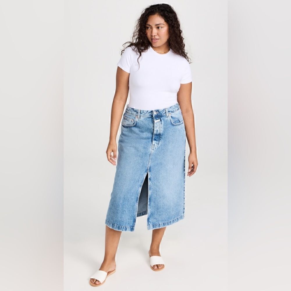 Closed MIDI Denim Skirt